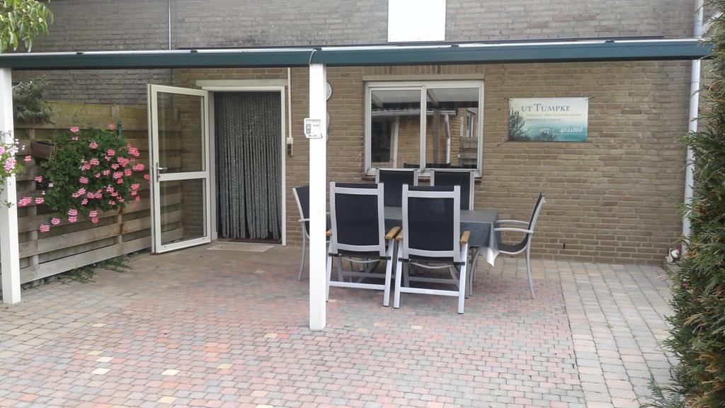 Camping En Vakantiewoning 'Ut Tumpke' Kessel  Esterno foto