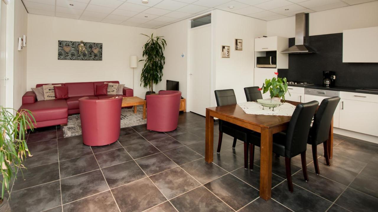 Camping En Vakantiewoning 'Ut Tumpke' Kessel  Esterno foto