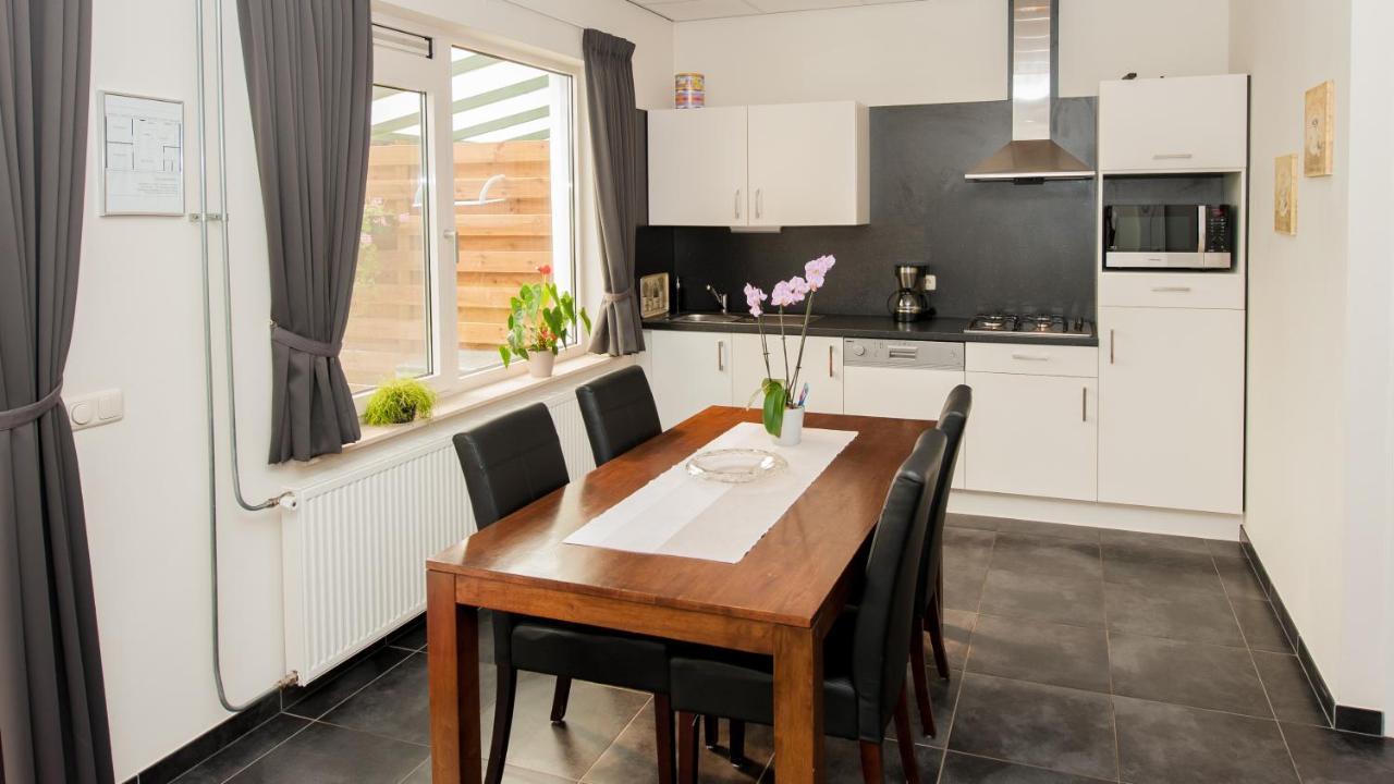Camping En Vakantiewoning 'Ut Tumpke' Kessel  Esterno foto